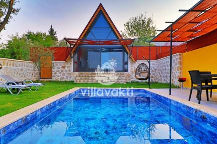 Villa Kiralamada Erken Rezervasyonun Önemi ve Avantajları